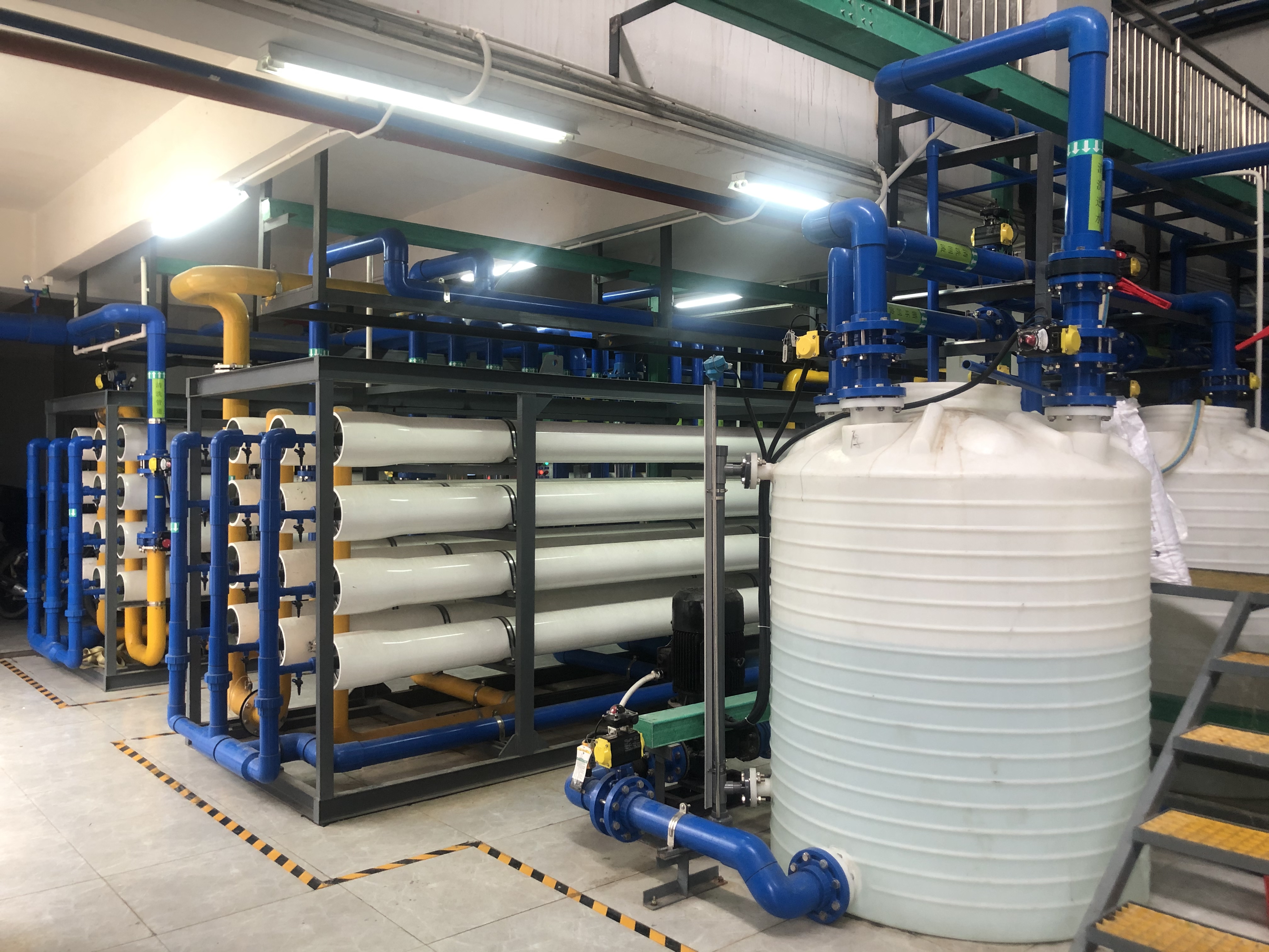 Reverse osmosis equipment